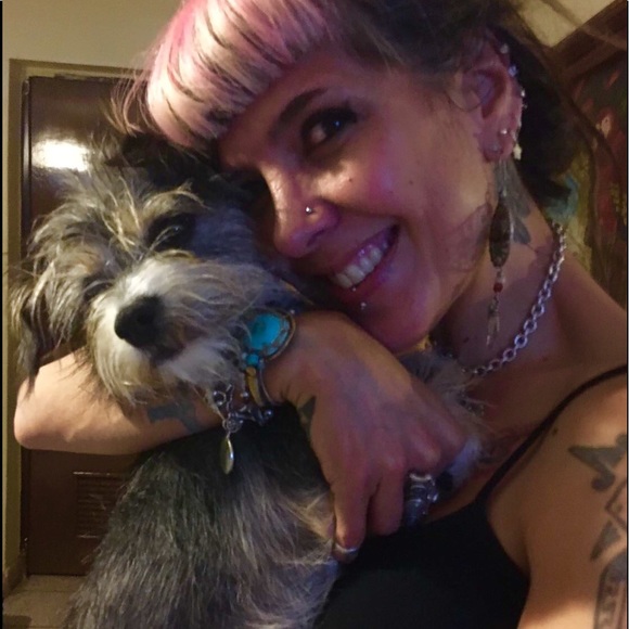 Hi - Picture 2 of 13